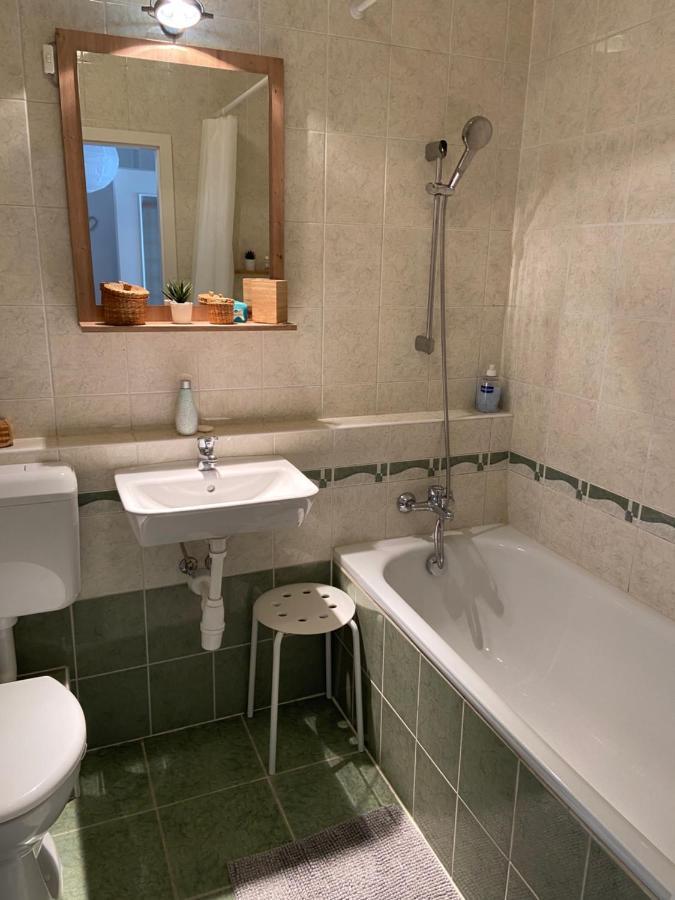 Gyoengy Apartman Šoproň Exteriér fotografie