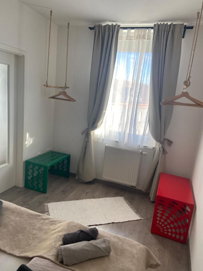 Gyoengy Apartman Šoproň Exteriér fotografie